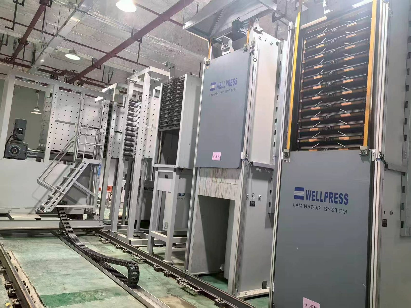 江西永照电子PCB工厂多层板真空压合产线
