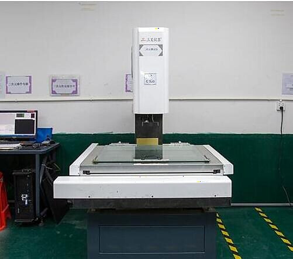 Coordinate Measuring Machine in the Yongzhao Electronics PCB test lab